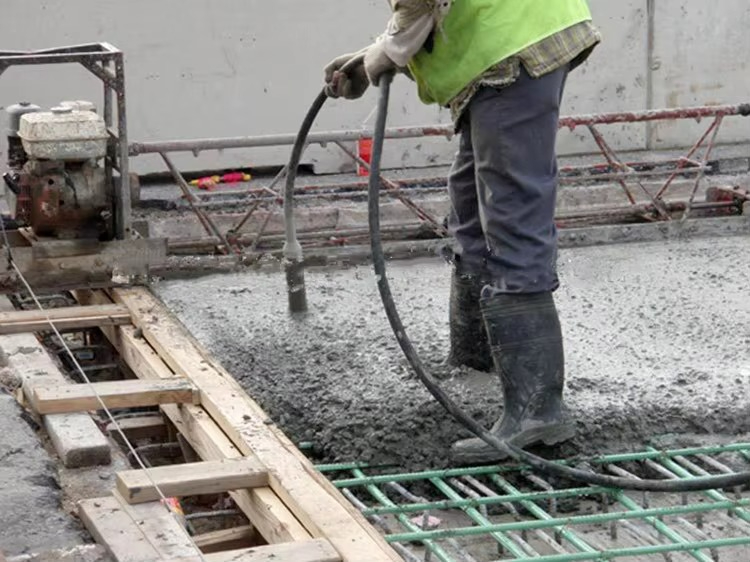 เครื่องสั่นคอนกรีตแบบมือถือ รุ - Concrete Vibrator บทวิจารณ์และราคา